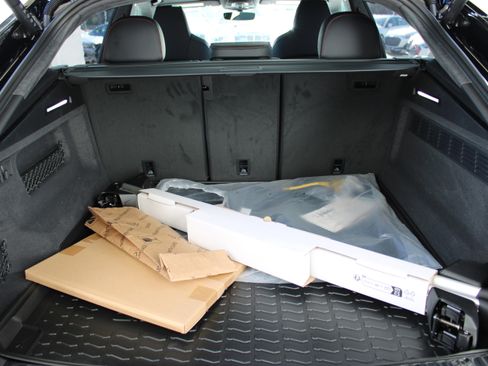 New 2026 Audi SQ8 Prestige image 33