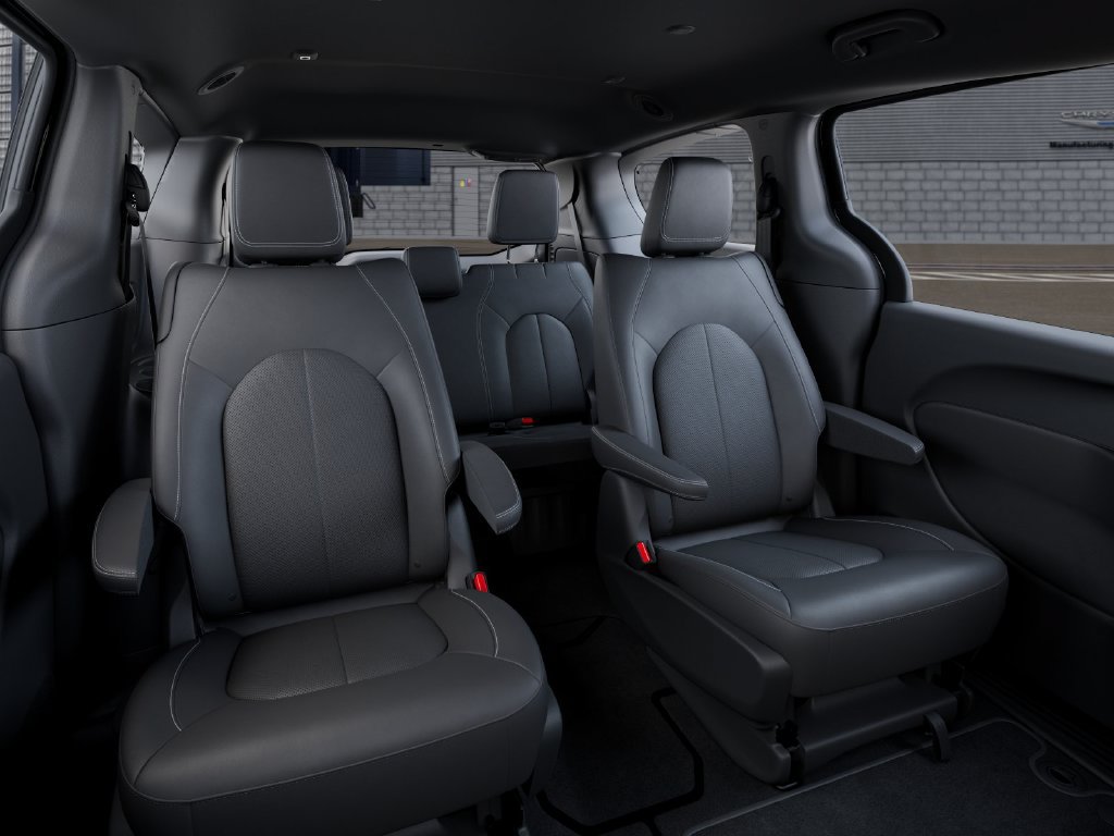 New 2027 Chrysler Pacifica Select FWD image 15