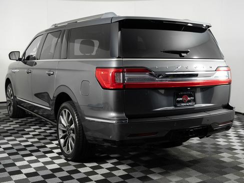 Used 2021 Lincoln Navigator L Reserve image 4