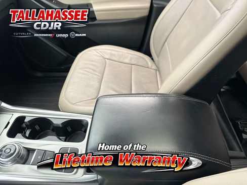 Used 2020 Ford Explorer Limited RWD image 22