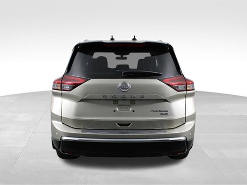 New 2026 Nissan Rogue Platinum w/ Tech Package image 4