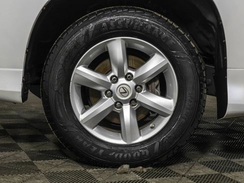 Used 2018 Lexus GX 460 w/ Navigation Package image 24