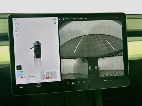 Used 2022 Tesla Model Y Long Range AWD/4WD image 22