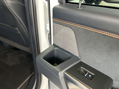 Used 2024 Ford F350 Platinum image 32