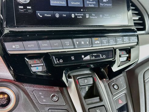 Used 2025 Honda Odyssey Sport-L image 23