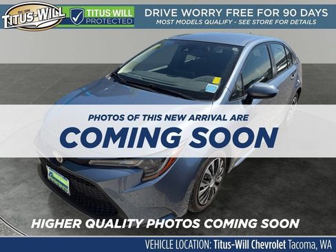 Used 2020 Toyota Corolla LE FWD image 2