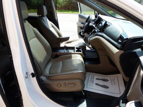 Used 2024 Honda Odyssey Elite image 56