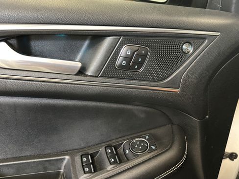 Used 2022 Ford Edge ST w/ Cargo Accessory Package AWD/4WD image 19