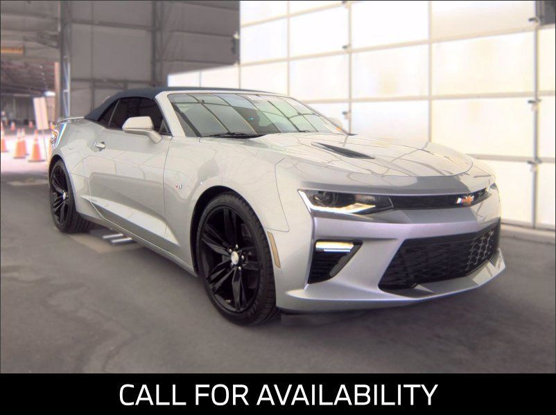 Used 2018 Chevrolet Camaro SS RWD image 5
