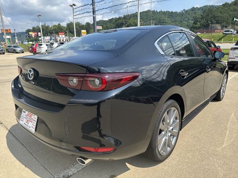 New 2026 MAZDA MAZDA3 2.5 S Sedan w/ Preferred Pkg FWD image 24