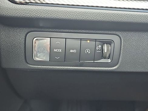 New 2026 Chevrolet Traverse High Country w/ LPO, Floor Liner Package image 19