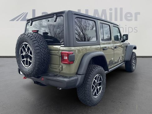 New 2025 Jeep Wrangler Unlimited Rubicon w/ Steel Bumper Group image 8