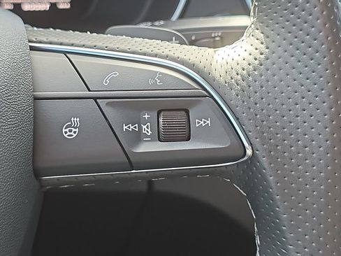 Used 2023 Audi SQ5 Premium Plus w/ Premium Plus Package AWD/4WD image 18