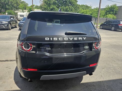 Used 2018 Land Rover Discovery Sport HSE AWD/4WD image 5
