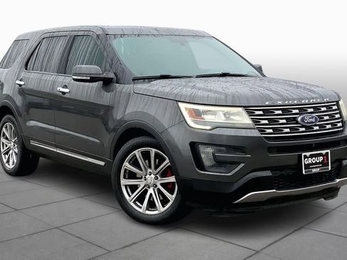 Used 2016 Ford Explorer Limited image 3