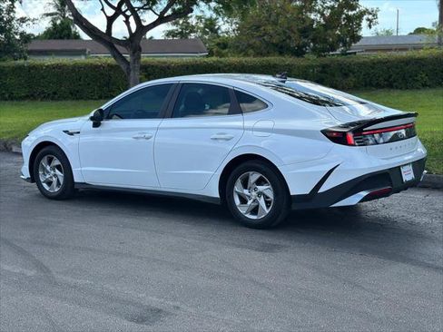 Used 2025 Hyundai Sonata SE FWD image 6