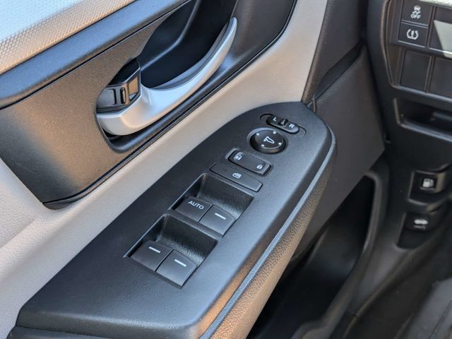 Used 2017 Honda CR-V LX image 19