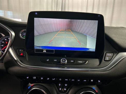 Used 2024 Chevrolet Blazer LT w/ Convenience Package image 18