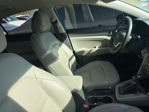 Used 2018 Hyundai Elantra Limited image 4