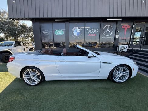 Used 2016 BMW 640i Convertible image 8