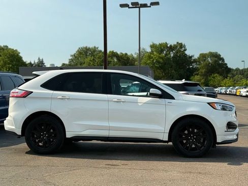 Certified 2023 Ford Edge ST-Line AWD/4WD image 33