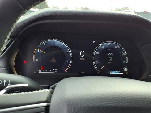 New 2026 Jeep Grand Cherokee Limited w/ Limited Altitude Package AWD/4WD image 39