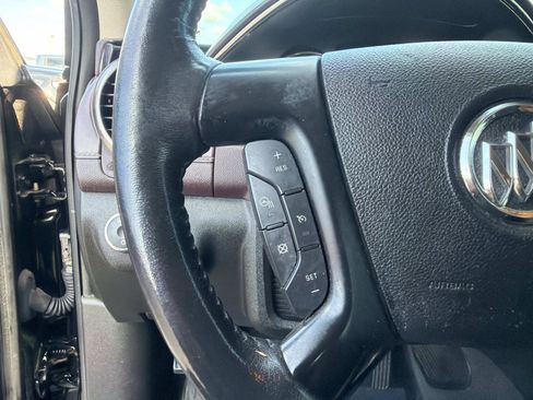Used 2017 Buick Enclave Leather FWD image 29