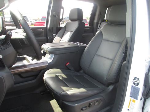 Used 2026 Chevrolet Silverado 2500 LT w/ Trail Boss Package AWD/4WD image 22