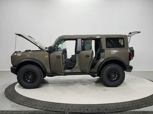 New 2026 Ford Bronco Badlands AWD/4WD image 12