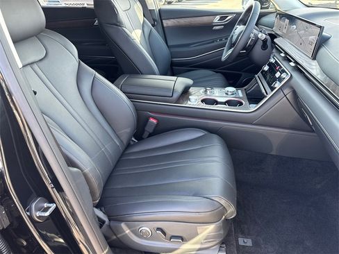 New 2026 Genesis GV80 2.5T Select image 13