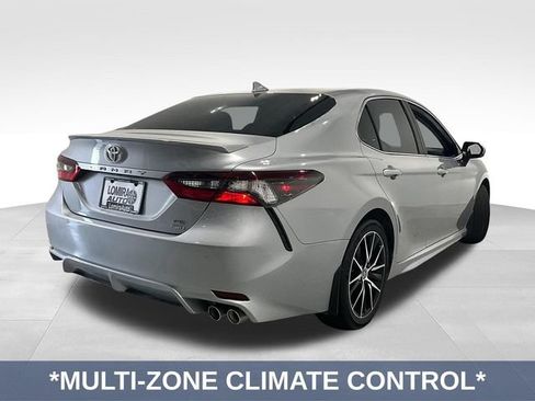 Used 2021 Toyota Camry SE AWD/4WD image 7