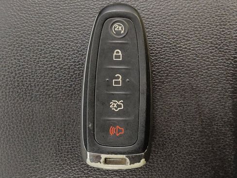 Used 2019 Ford Escape SE FWD image 32