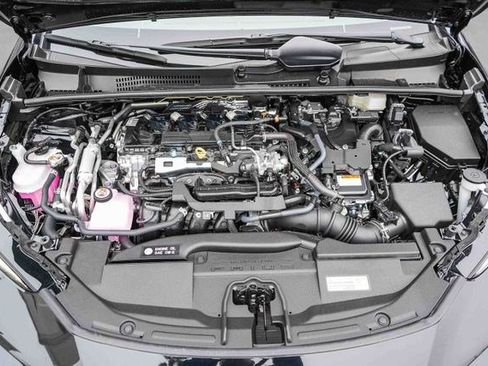 New 2026 Toyota Prius Plug-In Hybrid FWD image 14