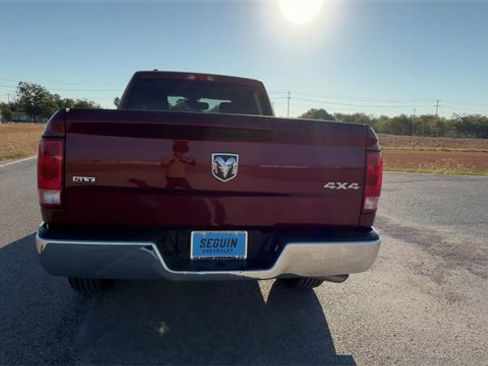 Used 2024 RAM 1500 Classic SLT image 7