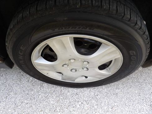 Used 2003 Chevrolet Impala image 15