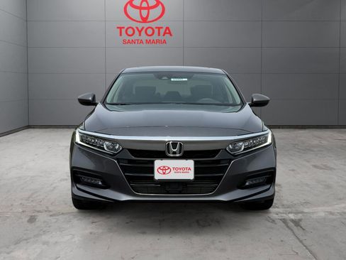 Used 2018 Honda Accord EX image 3