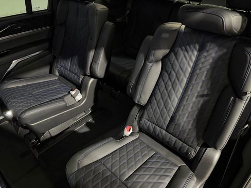 New 2026 Cadillac Escalade IQ Luxury 1 AWD/4WD image 40