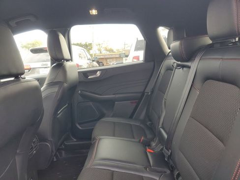 Used 2025 Ford Escape ST-Line w/ Cold Weather Package image 33