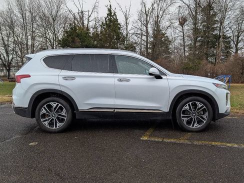 Used 2020 Hyundai Santa Fe Limited FWD image 4