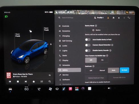 Used 2023 Tesla Model Y Long Range AWD/4WD image 32