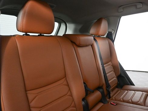 Used 2017 Nissan Rogue SL w/ SL Premium Package image 20