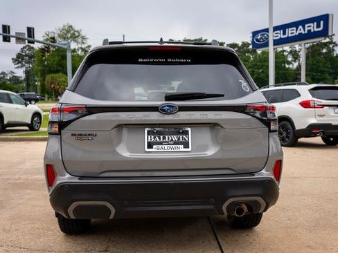 Certified 2025 Subaru Forester Limited AWD/4WD image 5