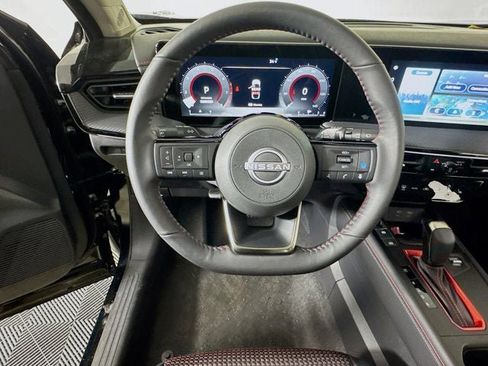 New 2025 Nissan Kicks SR w/ SR Premium Package image 10