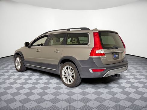 Used 2016 Volvo XC70 T5 Platinum AWD/4WD image 3