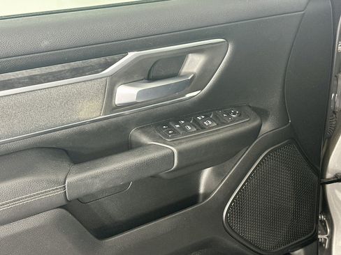 Used 2019 RAM 1500 Big Horn RWD image 15