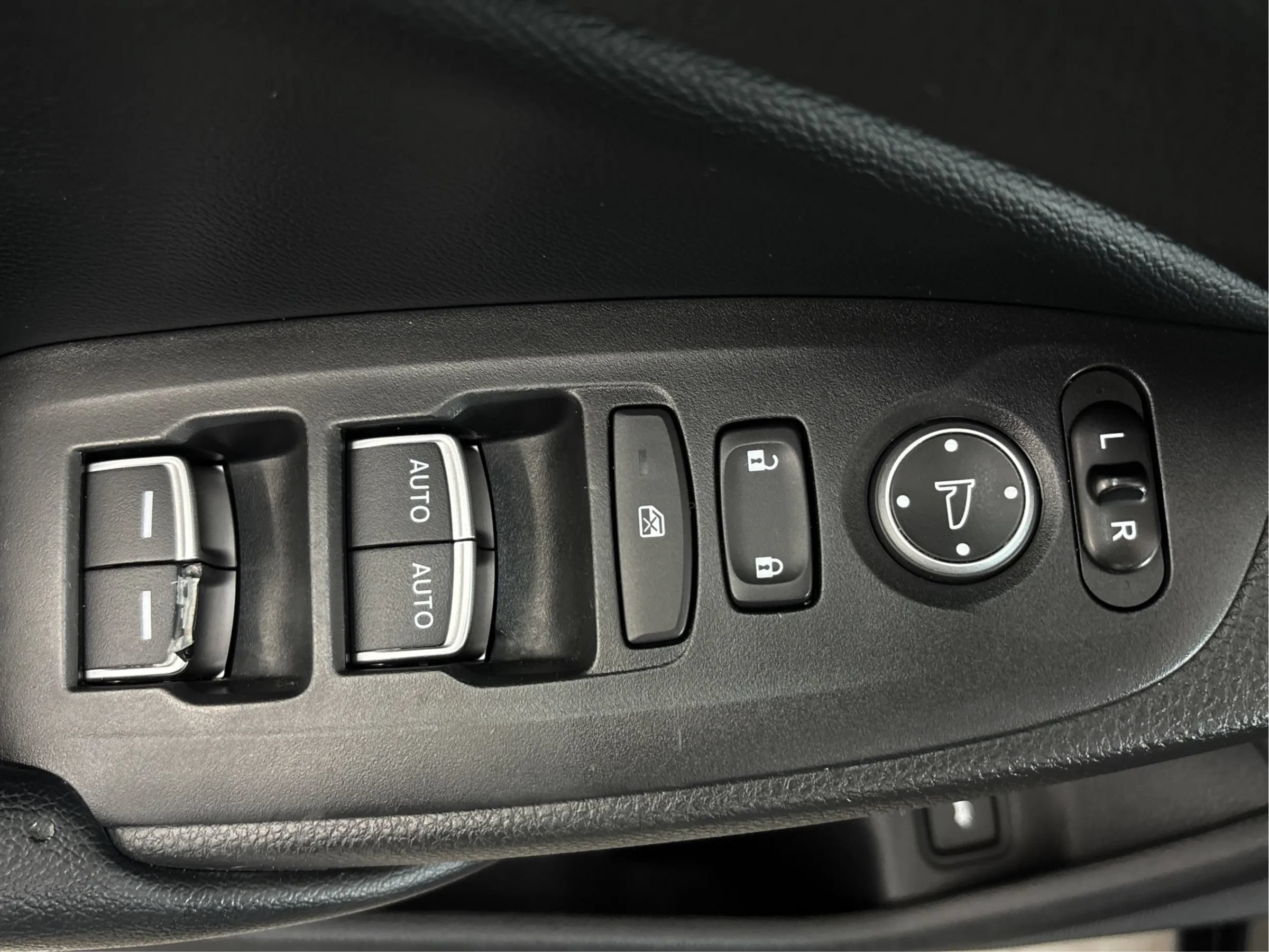 Used 2018 Honda Accord Sport image 40