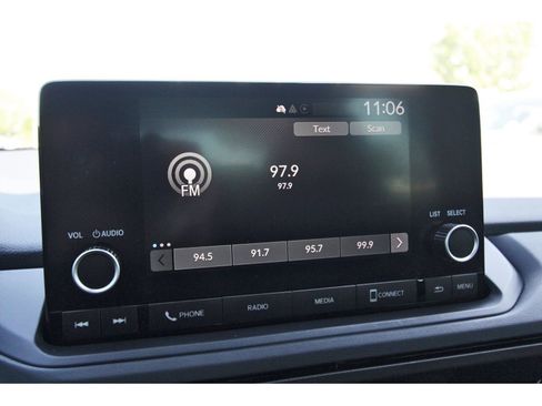 Used 2024 Honda Accord EX image 23