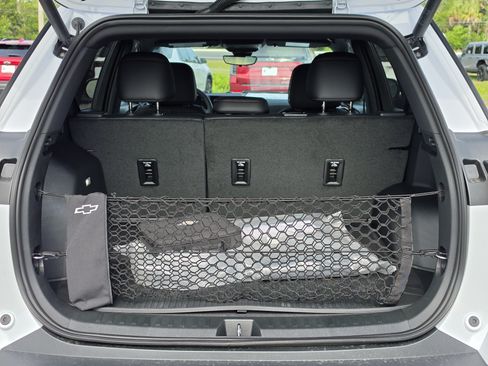 New 2026 Chevrolet Equinox RS w/ Convenience Package III FWD image 15