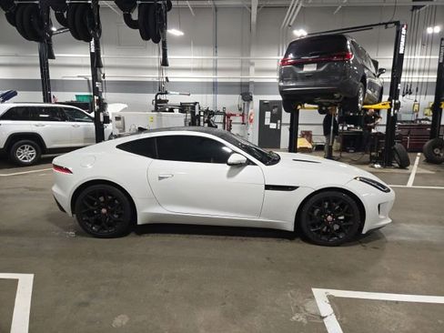 Used 2015 Jaguar F-TYPE Coupe image 3