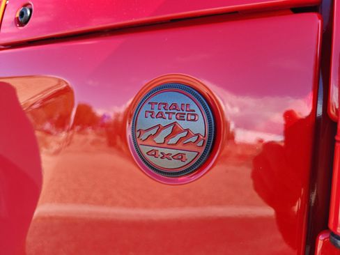 New 2025 Jeep Gladiator Rubicon w/ Convenience Group image 24